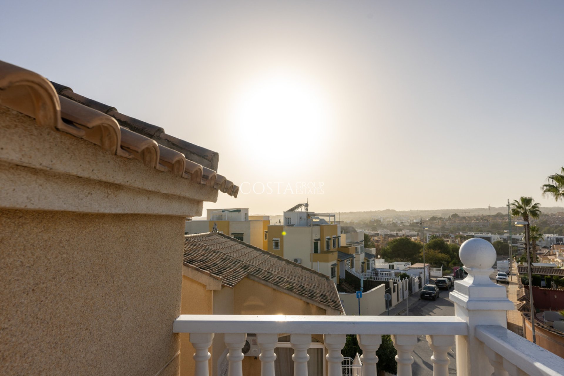 Resale - Villa -
Orihuela Costa - Los Altos