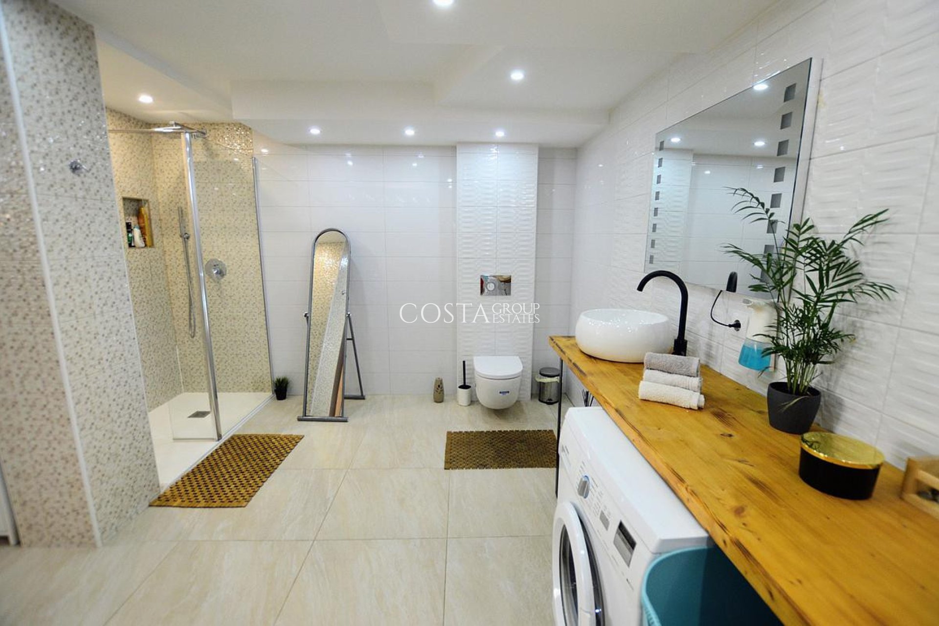 Resale - Villa -
Orihuela Costa - Los Altos