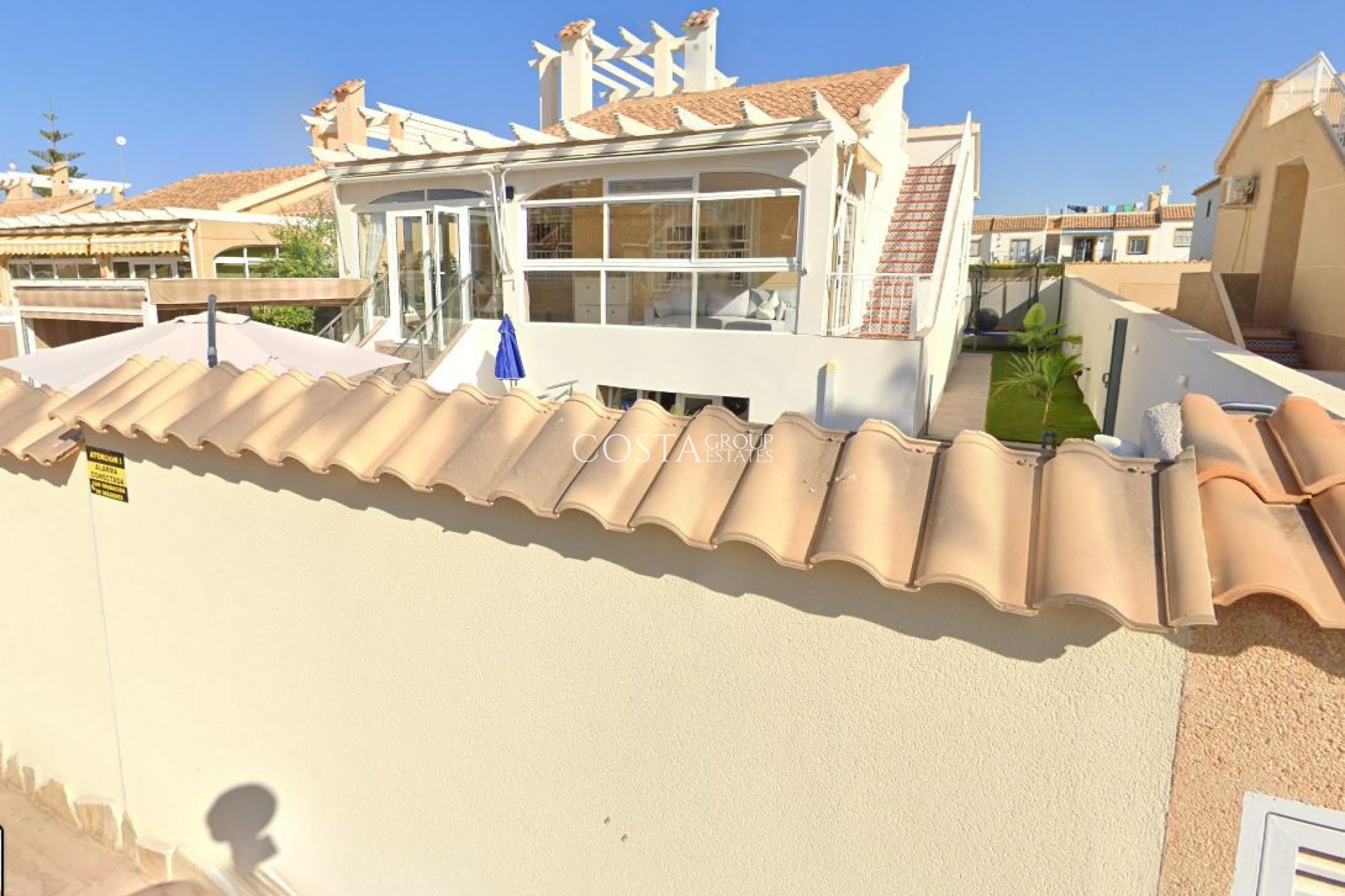 Resale - Villa -
Orihuela Costa - Los Altos