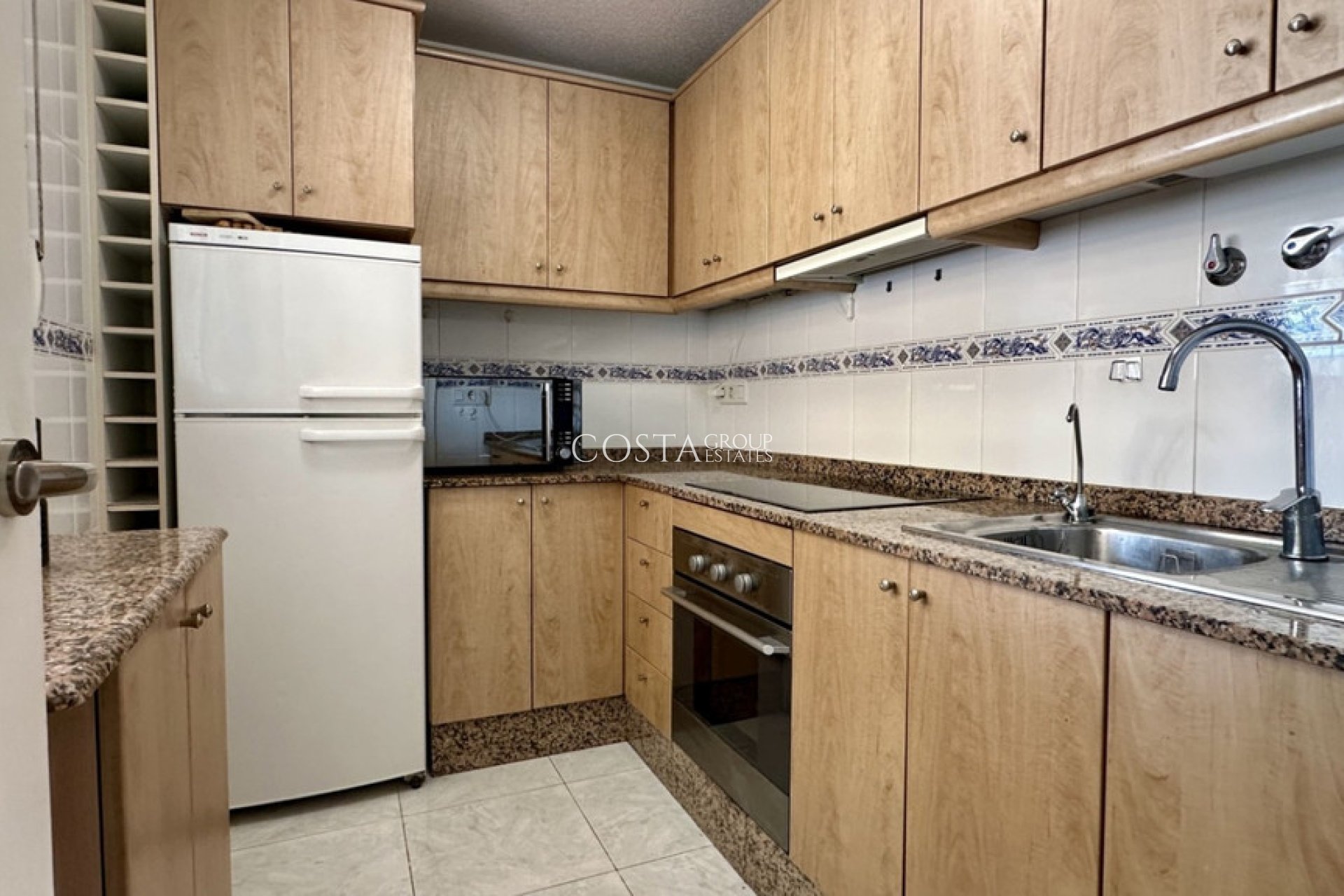 Resale - Villa -
Orihuela Costa - Los Altos