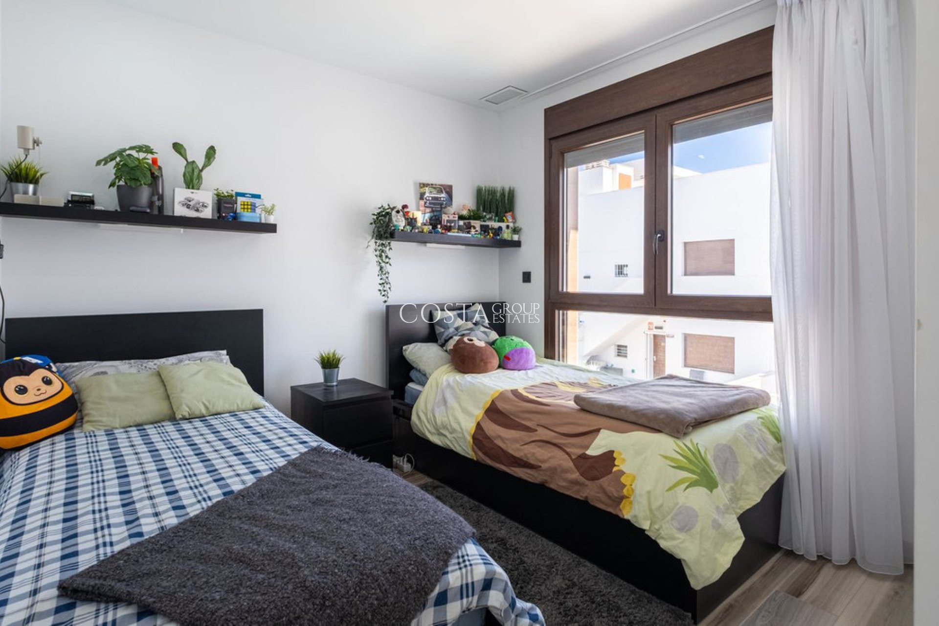 Resale - Villa -
Orihuela Costa - Los Balcones