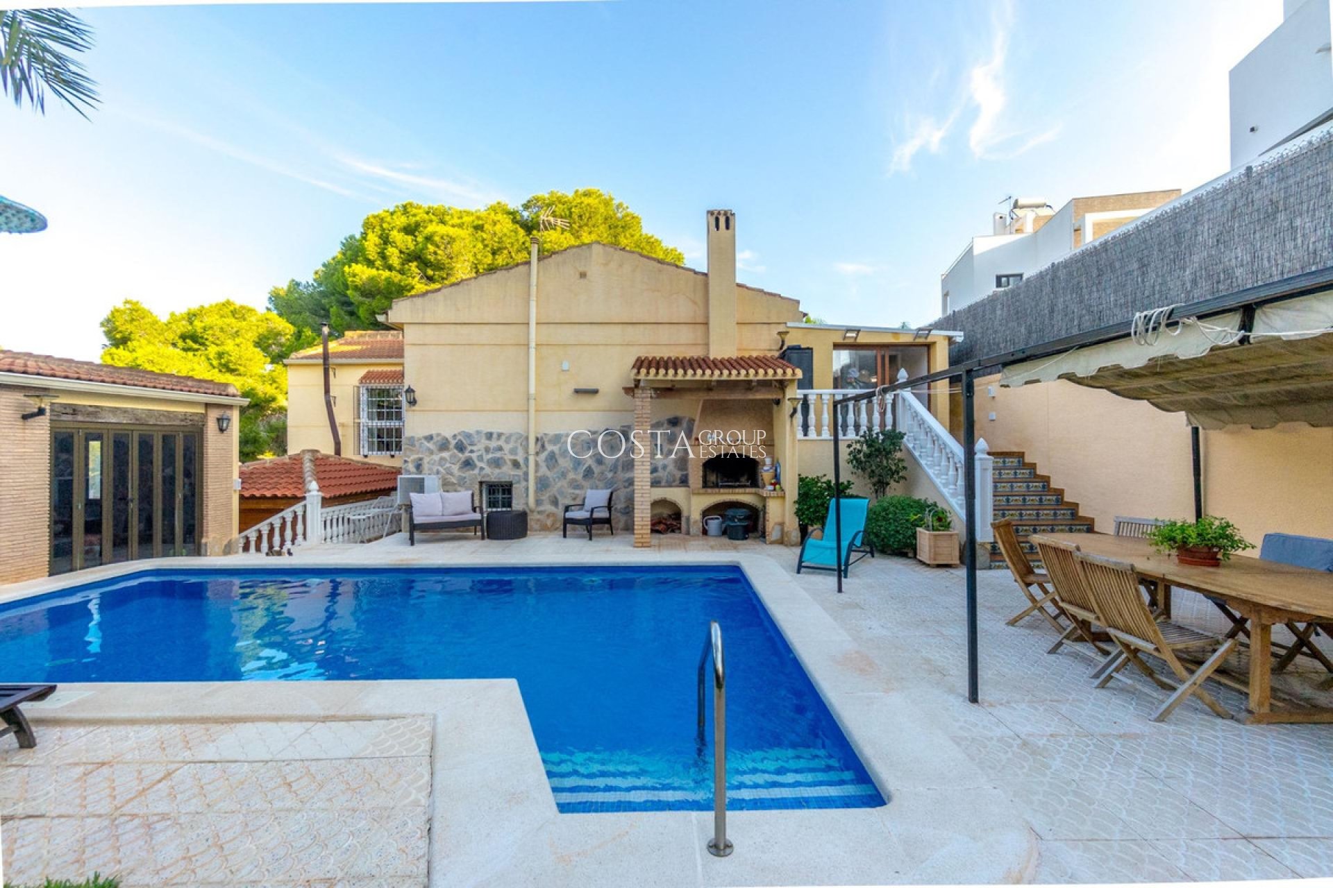 Resale - Villa -
Orihuela Costa - Los Balcones