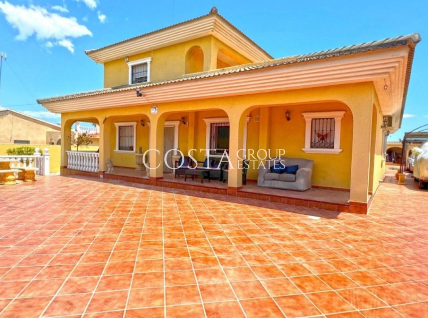 Resale - Villa -
Orihuela Costa - Los Balcones