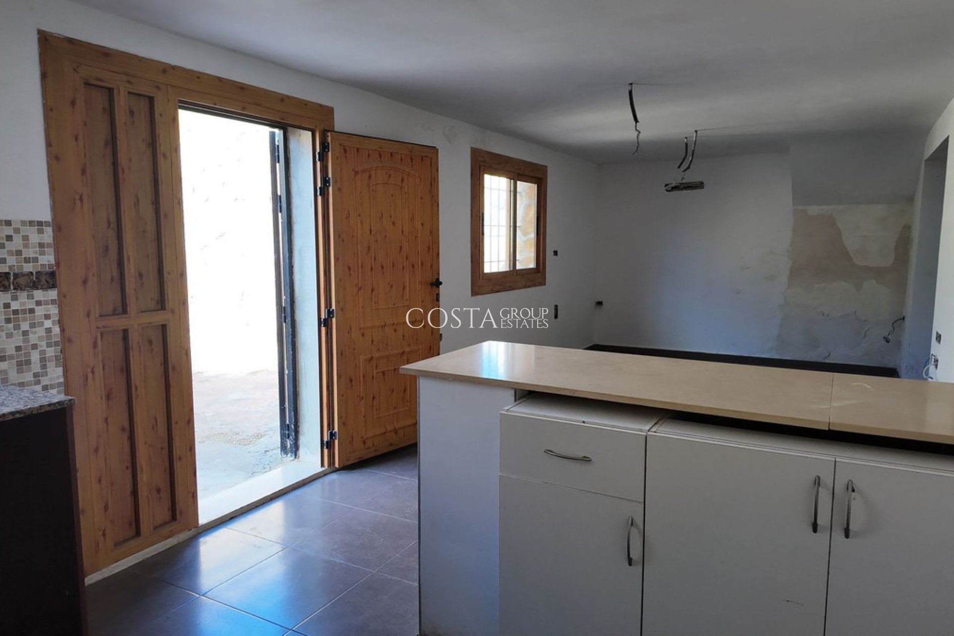 Resale - Villa -
Orihuela Costa - Los Balcones