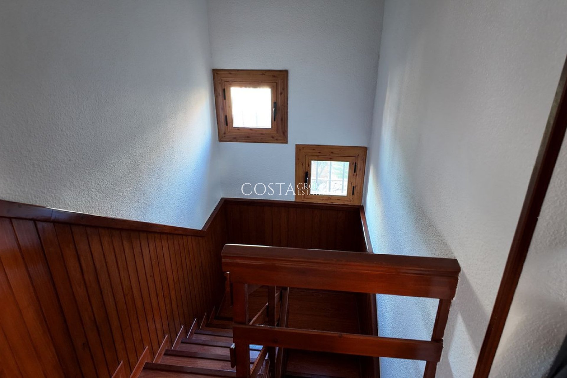 Resale - Villa -
Orihuela Costa - Los Balcones