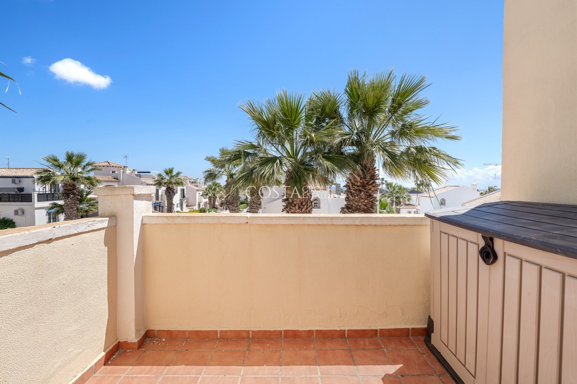Resale - Villa -
Orihuela Costa - Los Dolses