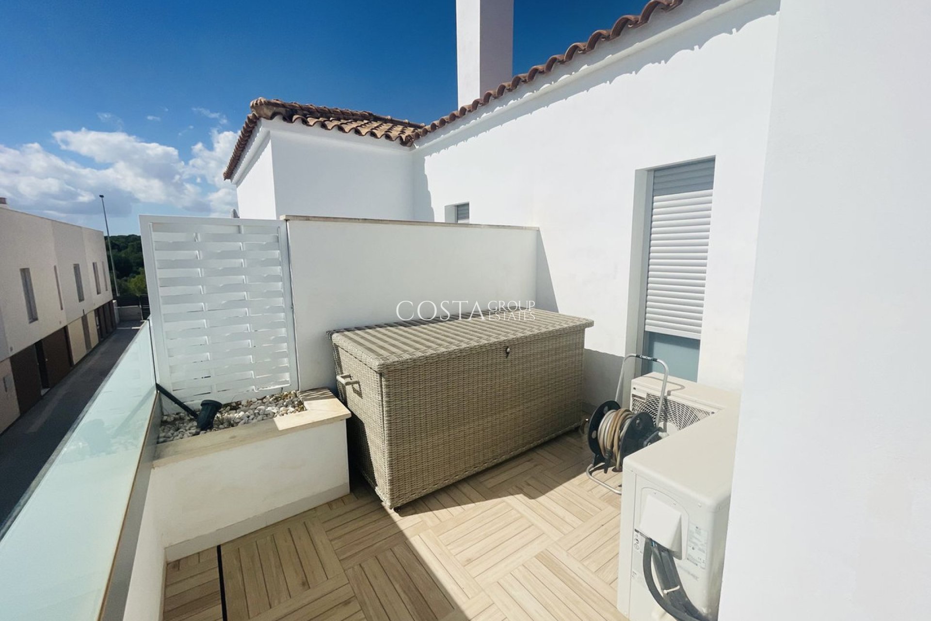Resale - Villa -
Orihuela Costa - Los Dolses