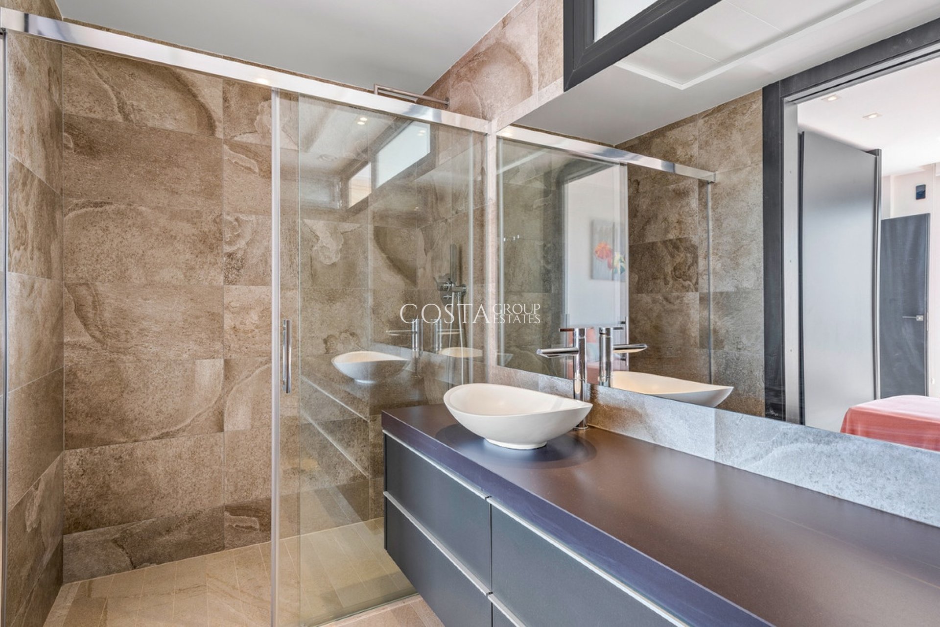 Resale - Villa -
Orihuela Costa - Los Dolses