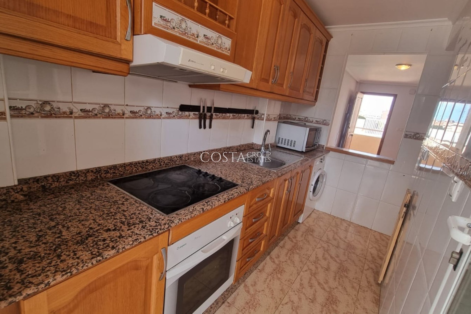 Resale - Villa -
Orihuela Costa - Los Dolses