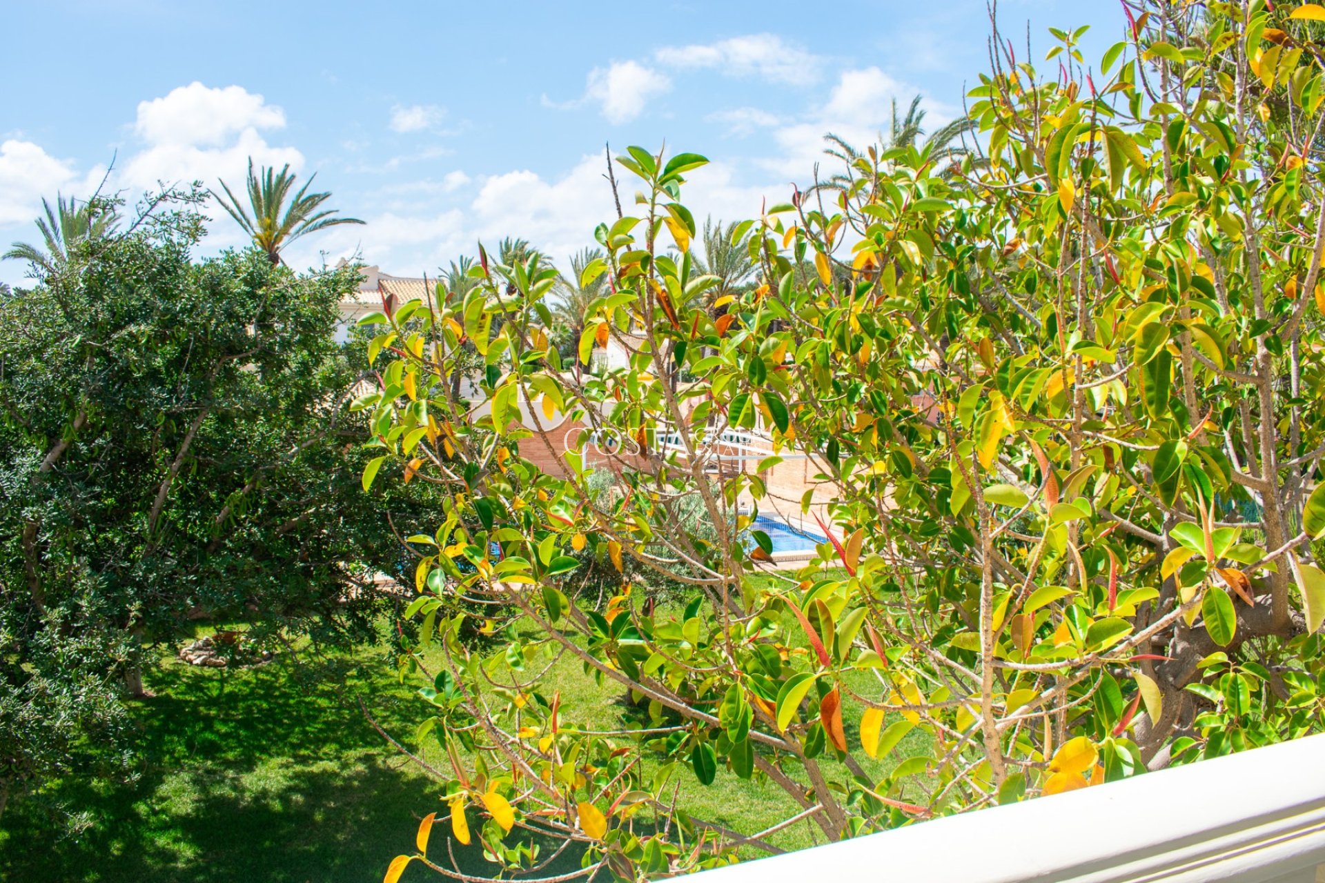 Resale - Villa -
Orihuela Costa - MUY CERCA DE LA PLAYA