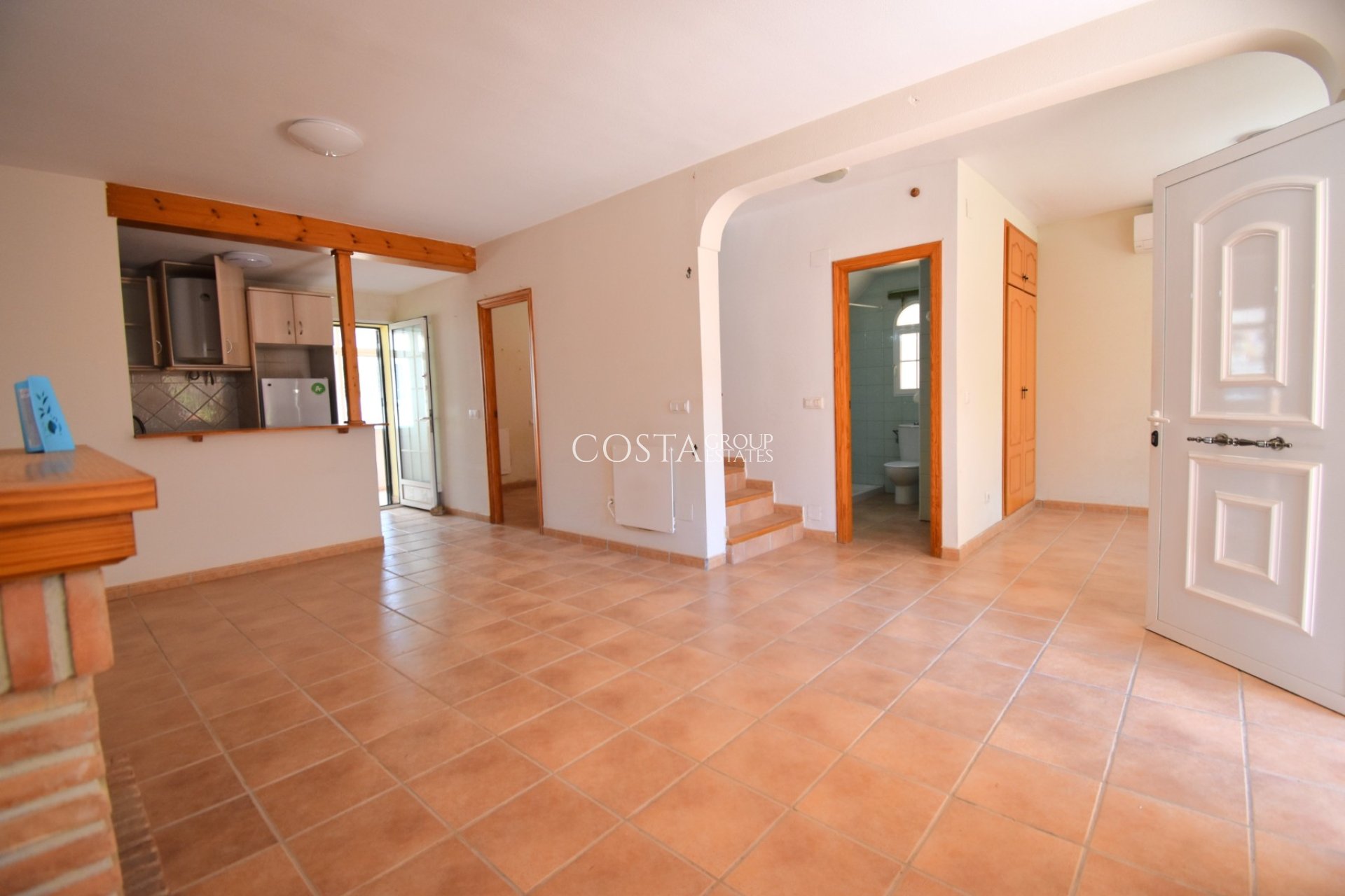 Resale - Villa -
Orihuela Costa - Playa Flamenca