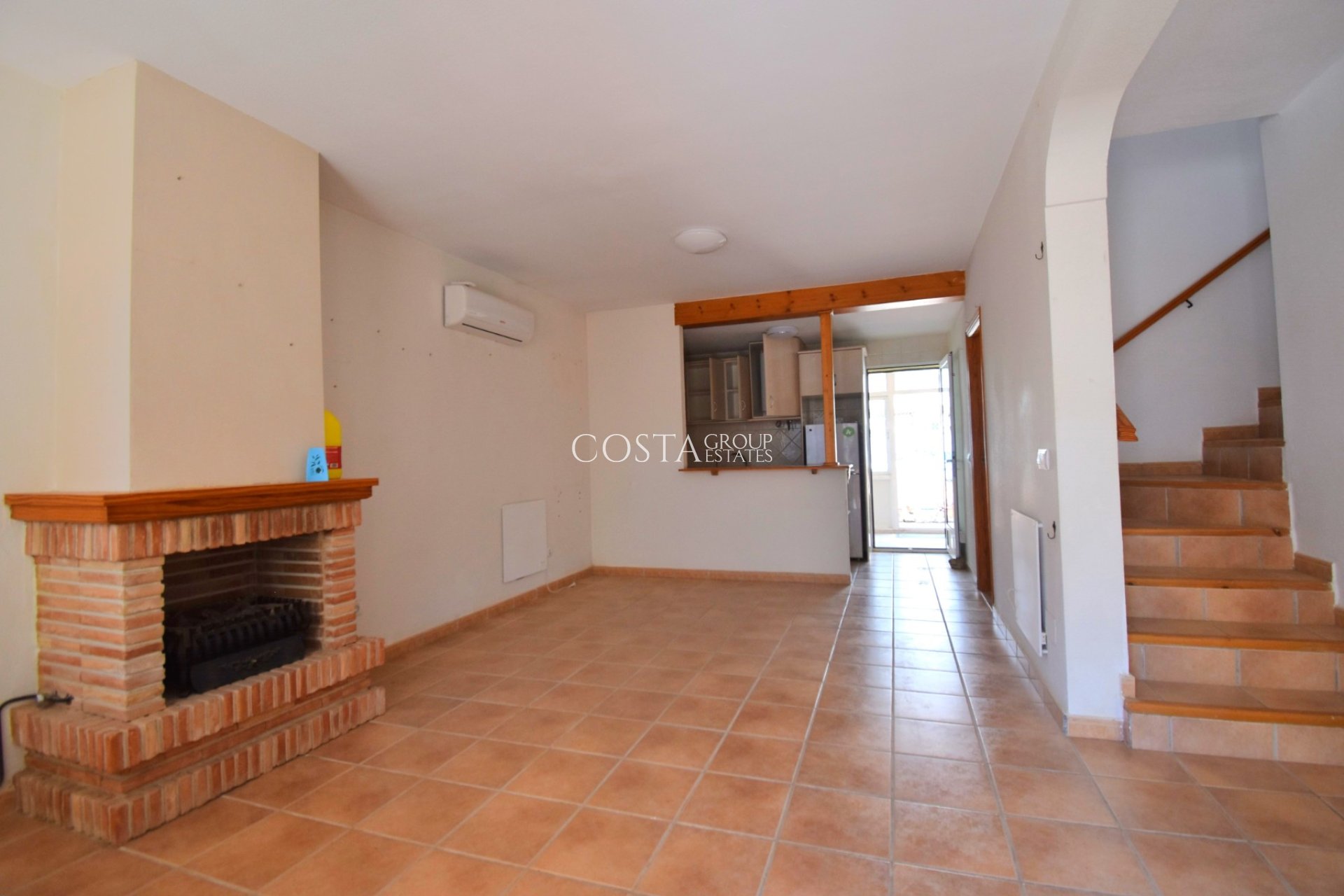 Resale - Villa -
Orihuela Costa - Playa Flamenca