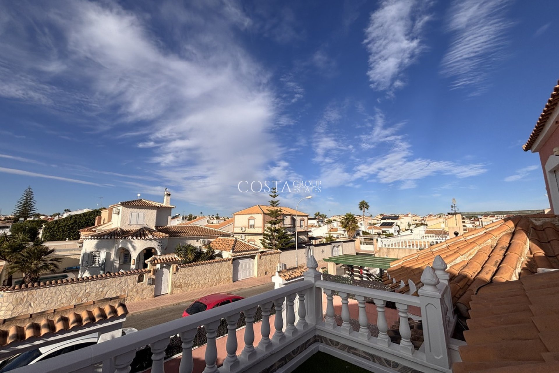 Resale - Villa -
Orihuela Costa - Playa Flamenca