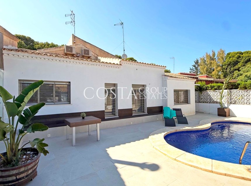 Resale - Villa -
Orihuela Costa - Punta Prima