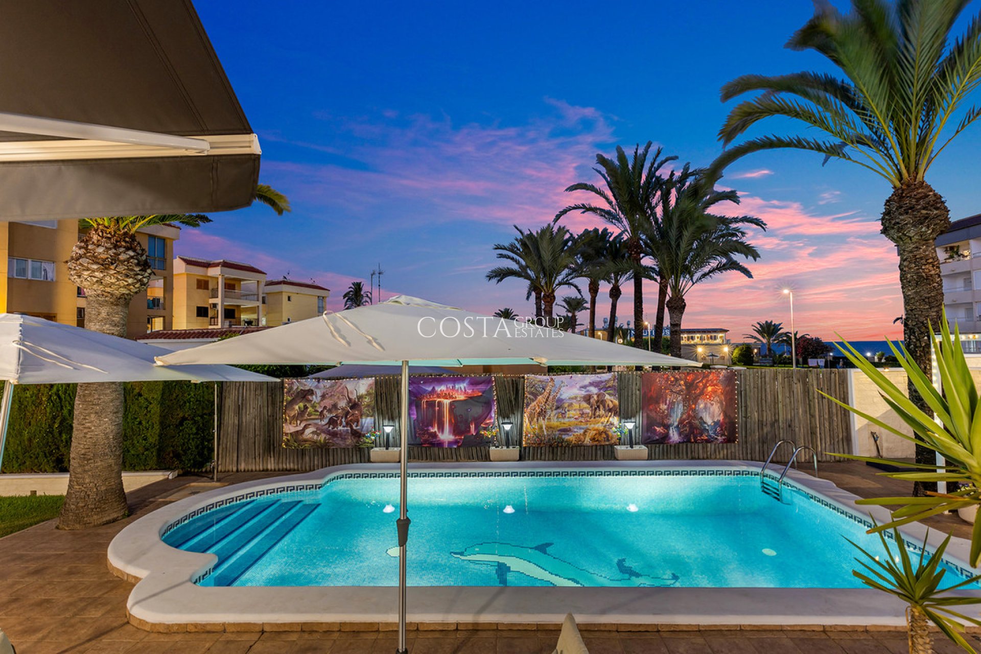 Resale - Villa -
Orihuela Costa - Rocio del Mar