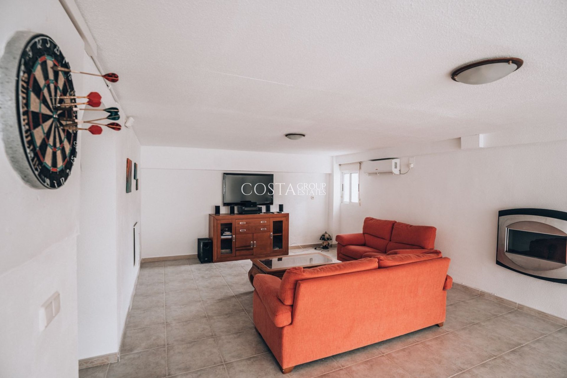 Resale - Villa -
Orihuela Costa - Villamartin