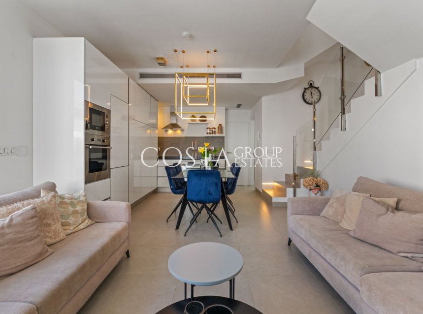 Resale - Villa -
Orihuela Costa - Villamartin