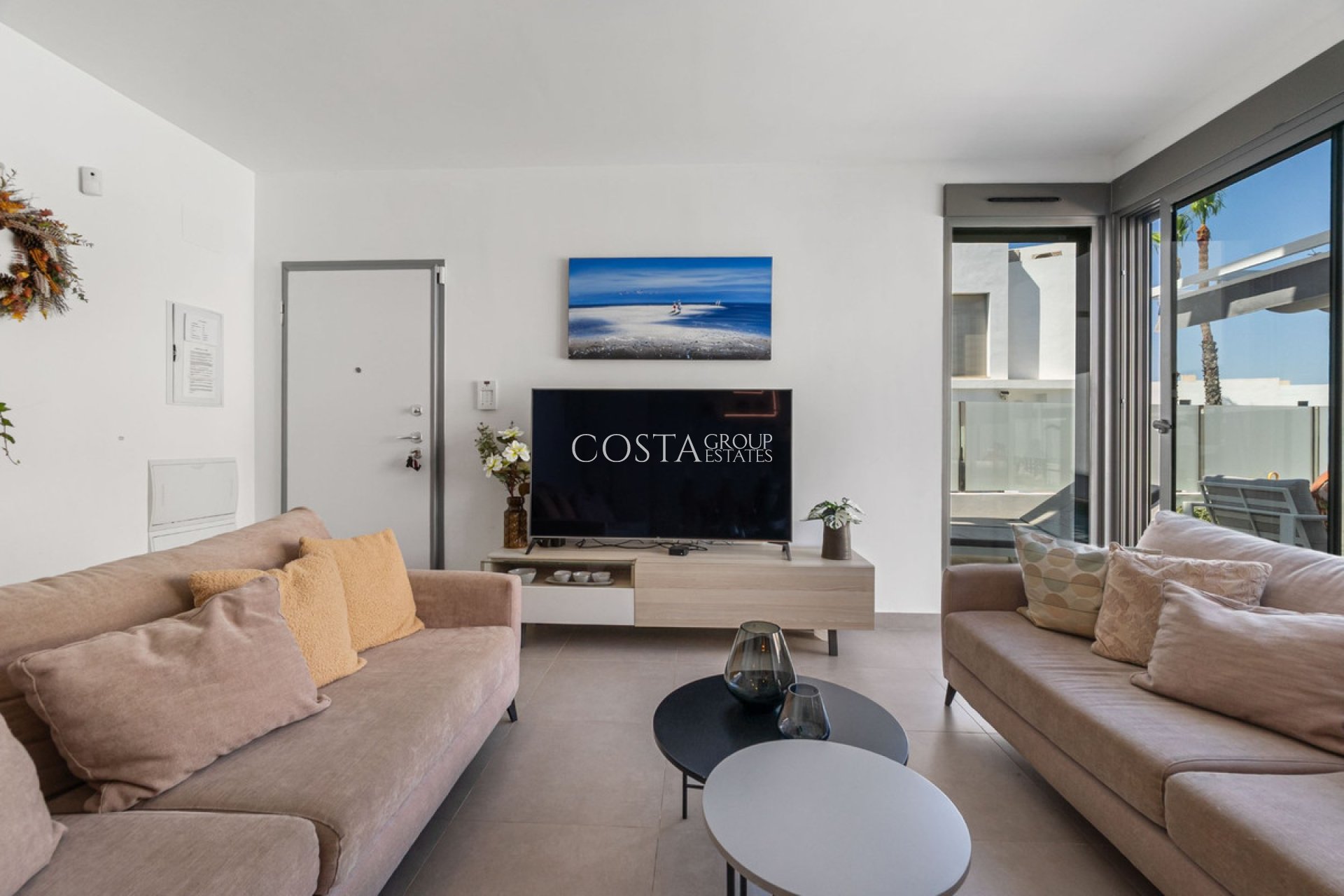 Resale - Villa -
Orihuela Costa - Villamartin