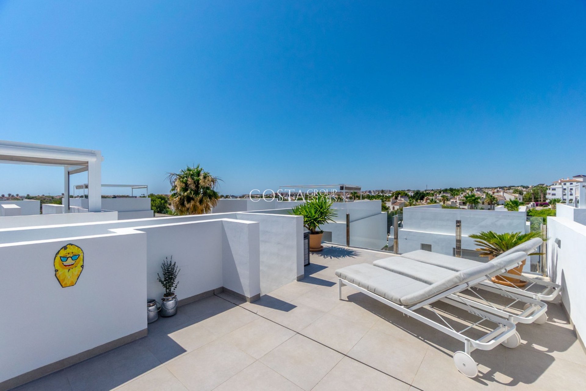 Resale - Villa -
Orihuela Costa - Villamartin