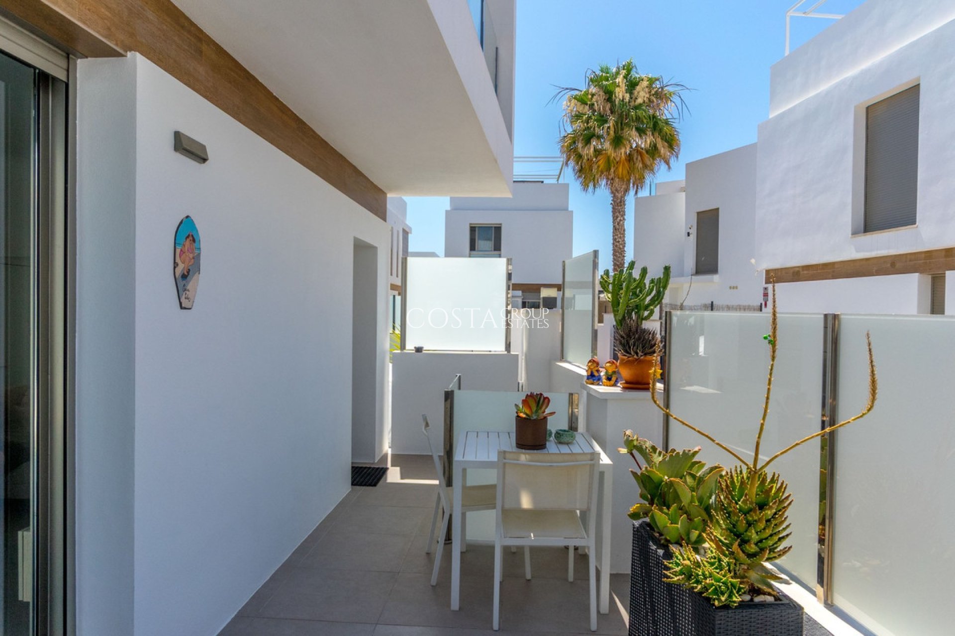Resale - Villa -
Orihuela Costa - Villamartin