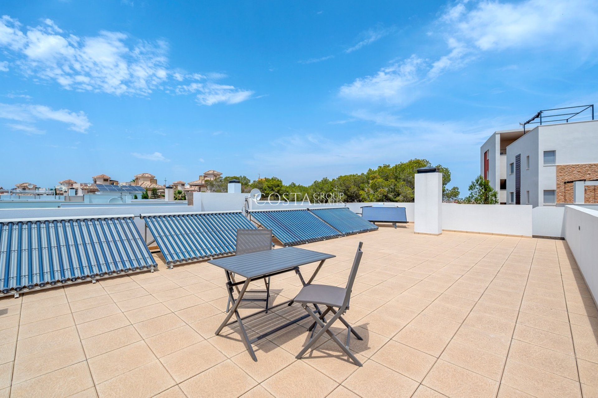 Resale - Villa -
Orihuela Costa - Villamartin
