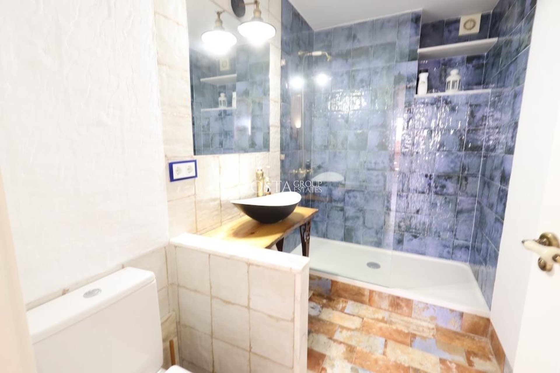 Resale - Villa -
Orihuela Costa - Villamartin