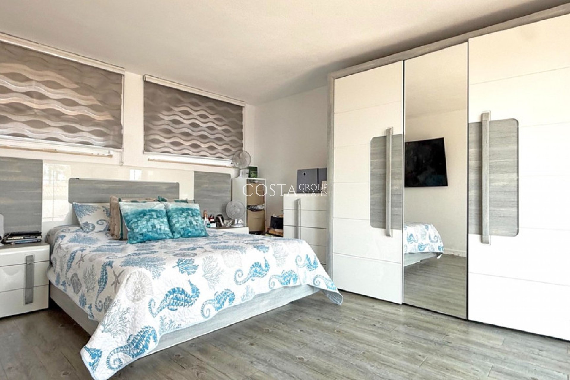 Resale - Villa -
Orihuela Costa - Villamartin