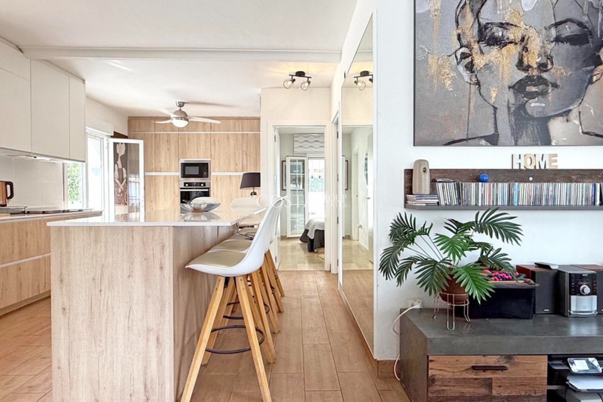 Resale - Villa -
Orihuela Costa - Villamartin