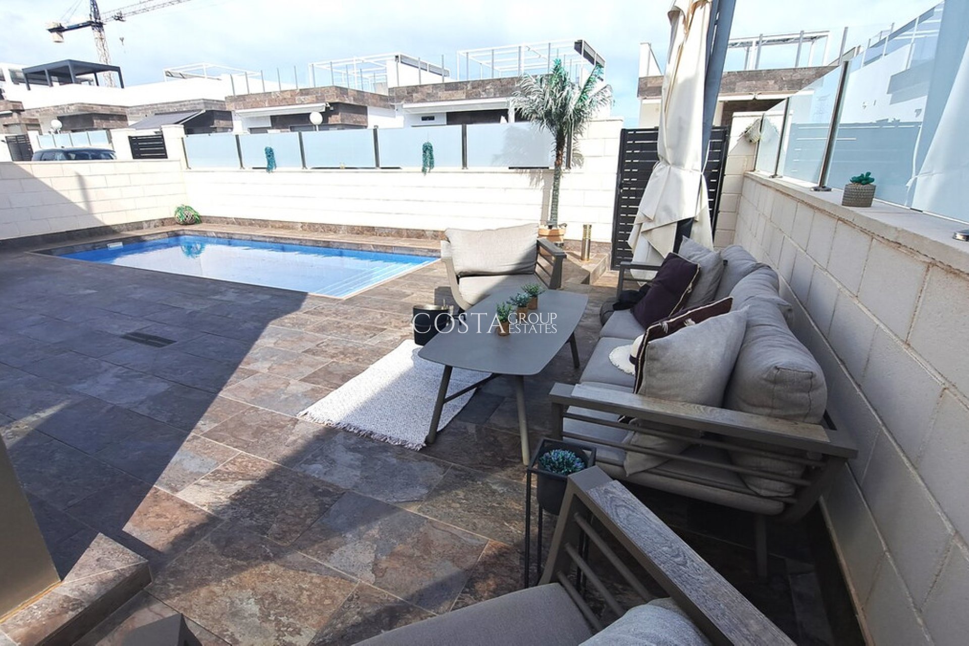 Resale - Villa -
Orihuela Costa - Villamartin