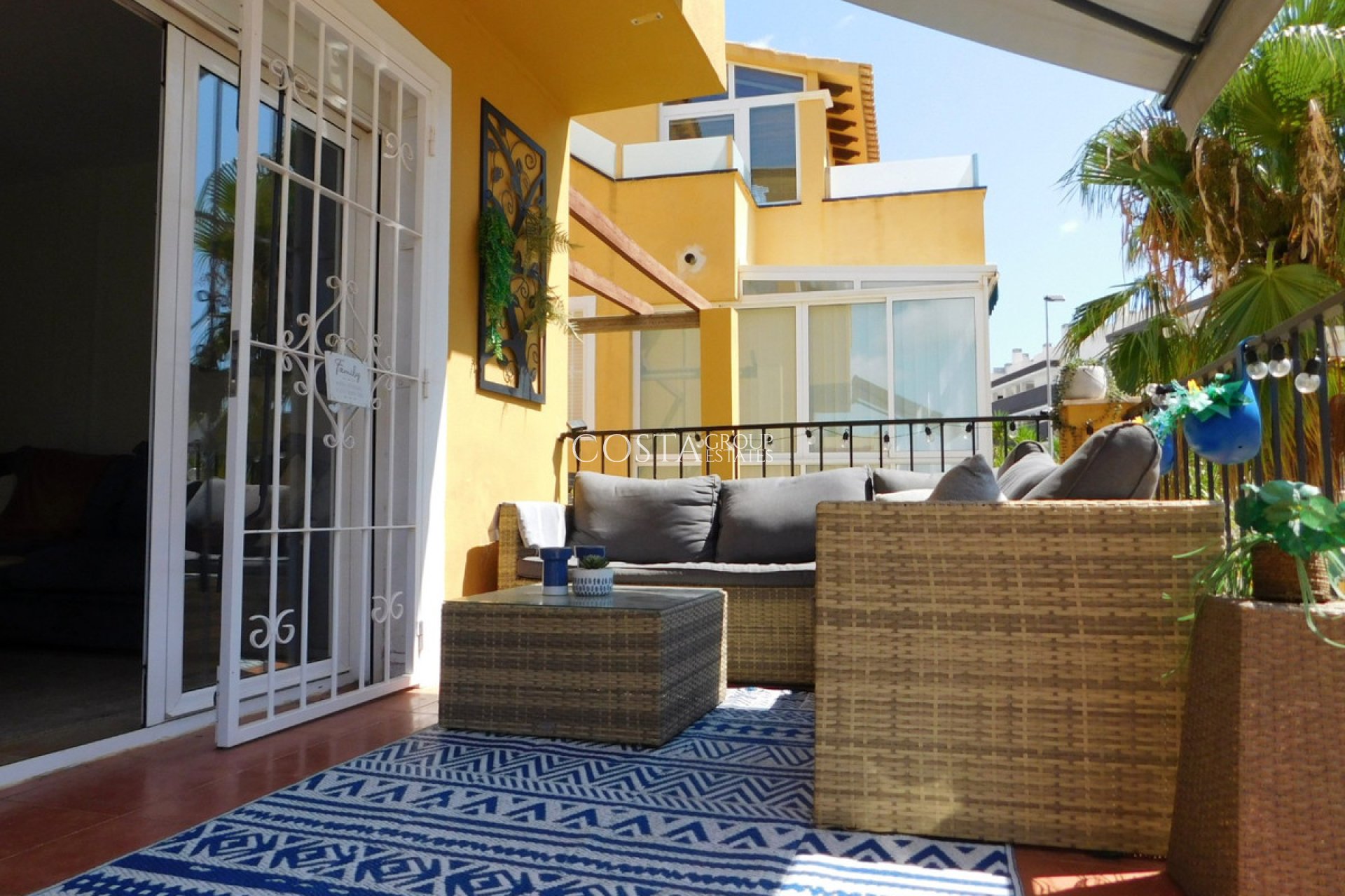 Resale - Villa -
Orihuela Costa - Villamartin