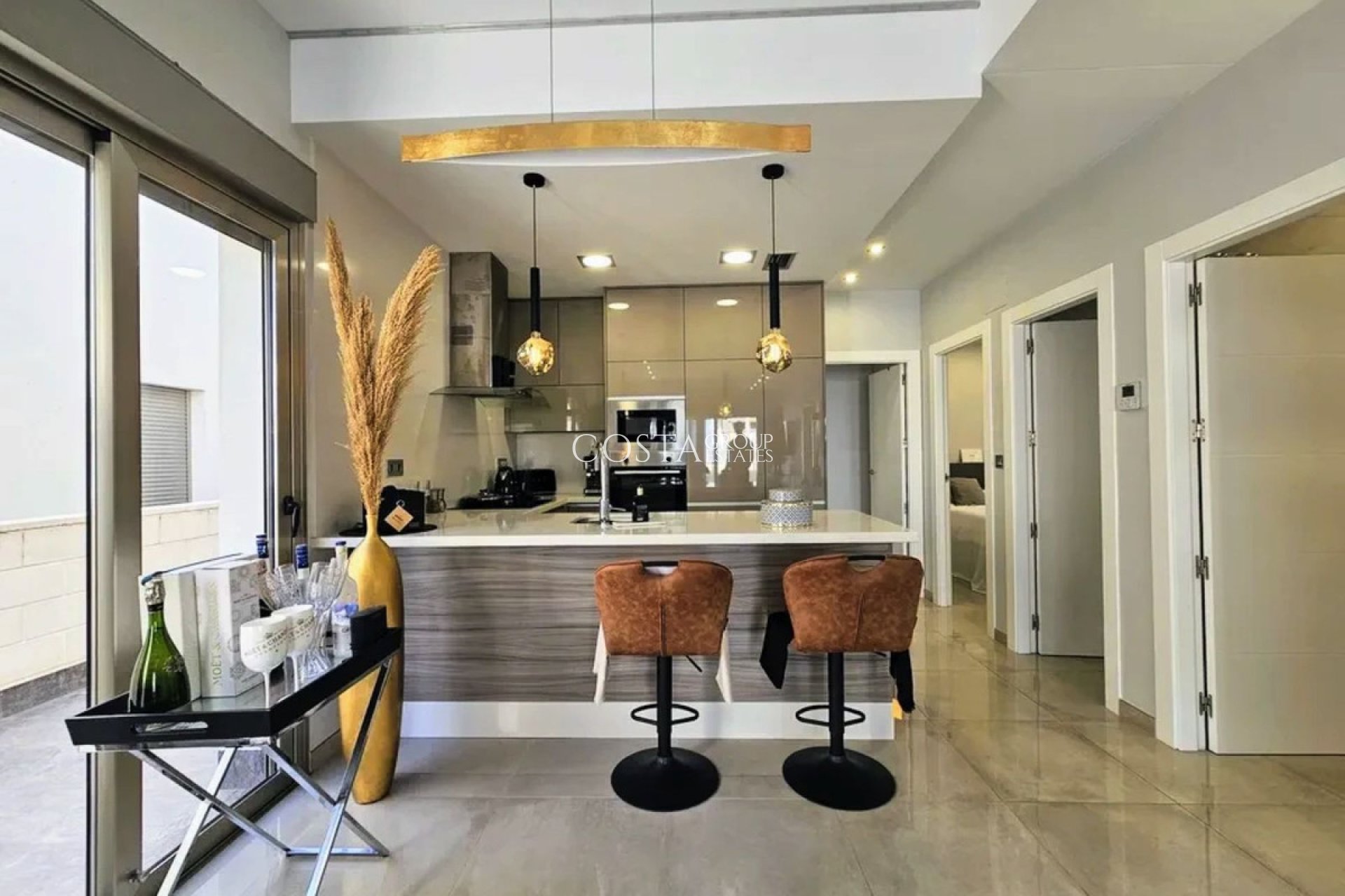 Resale - Villa -
Orihuela Costa - Villamartin