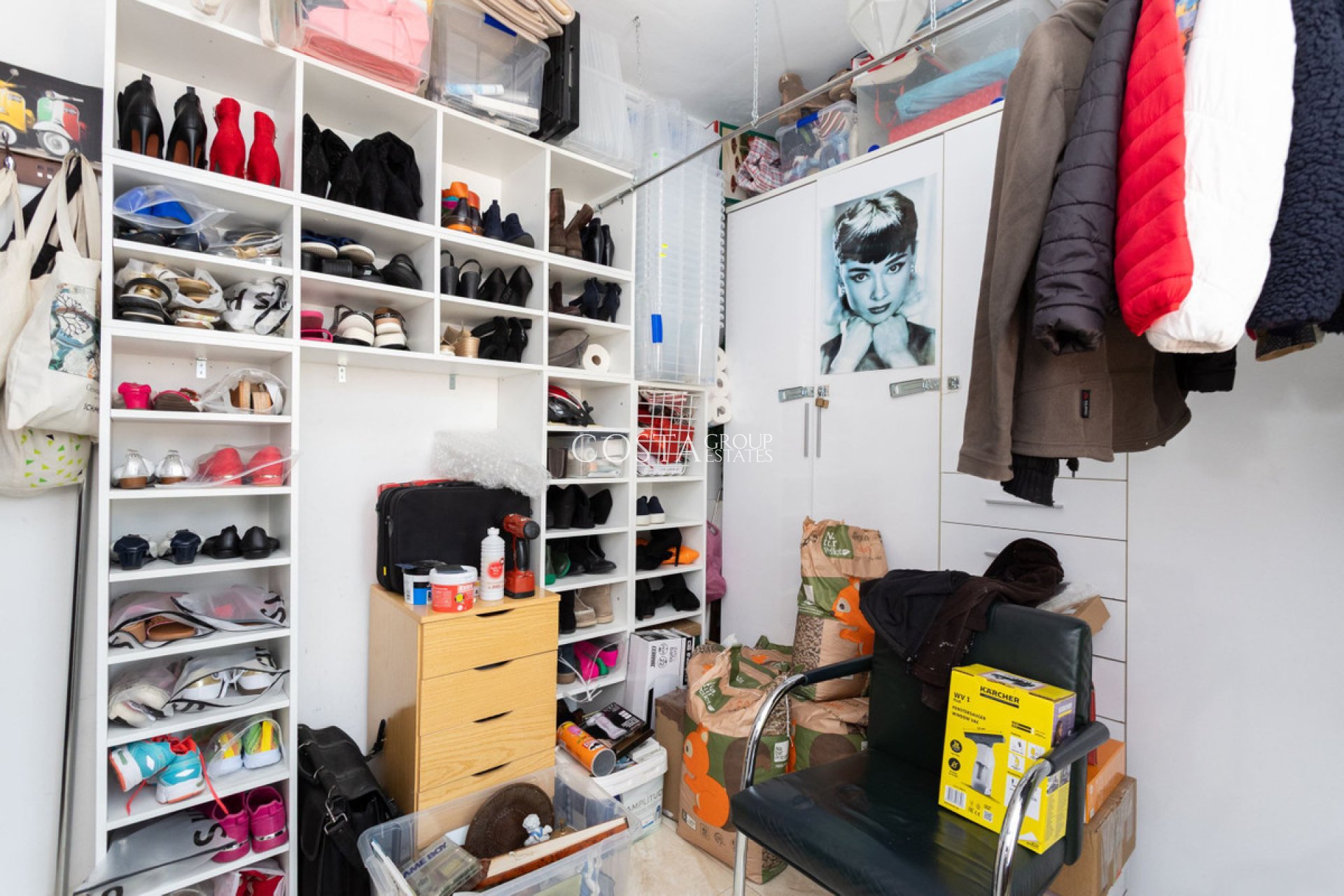 Resale - Villa -
Orihuela Costa - Villamartin