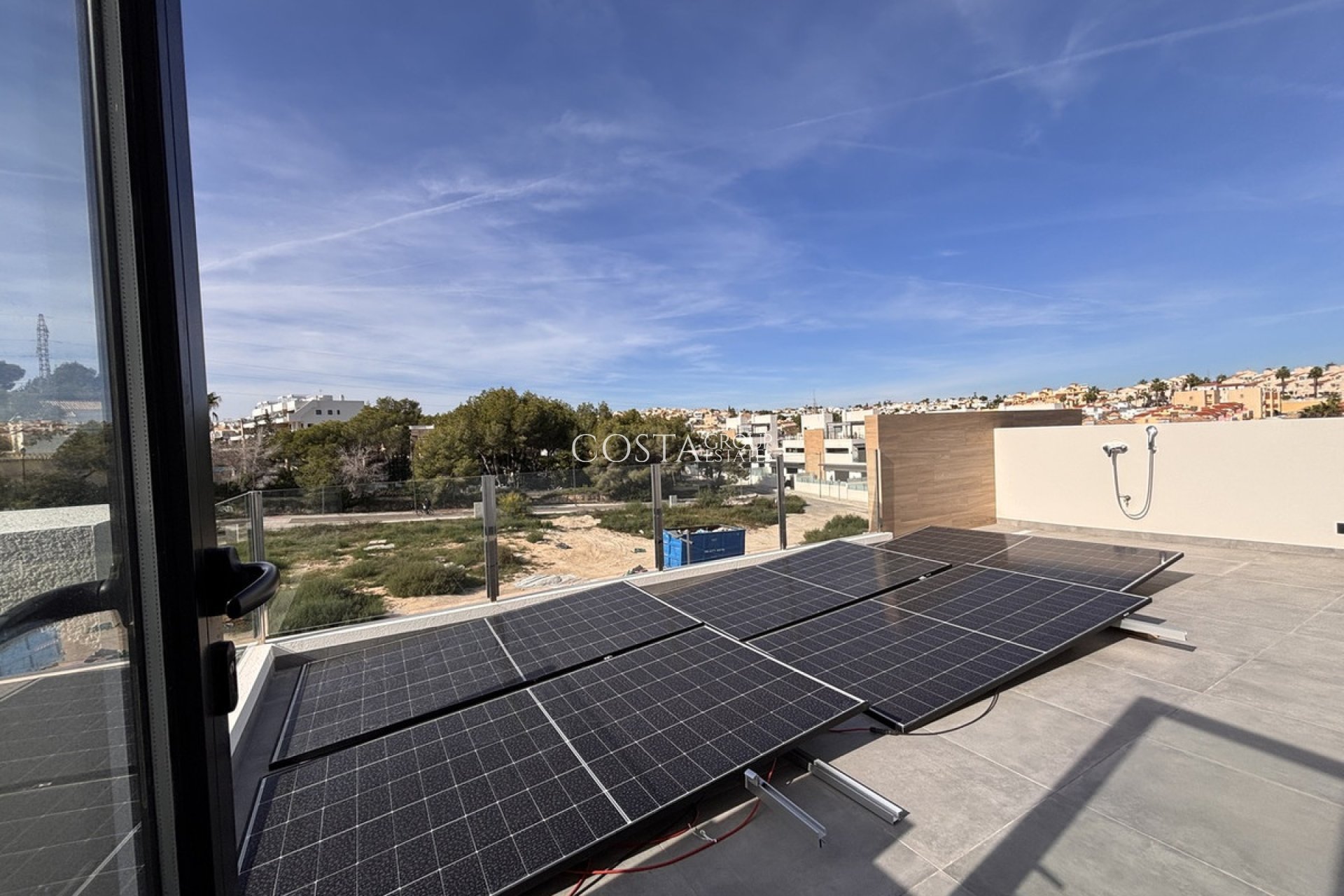 Resale - Villa -
Orihuela Costa - Villamartin