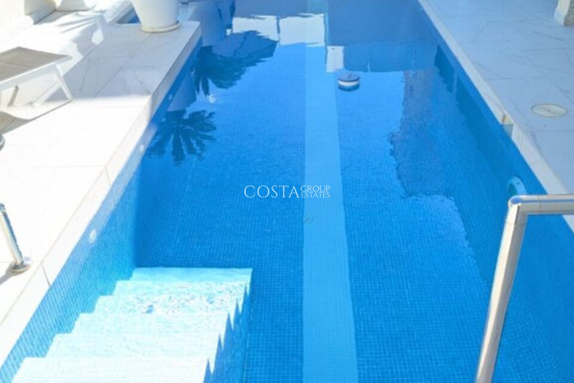 Resale - Villa -
Orihuela Costa - Villamartin