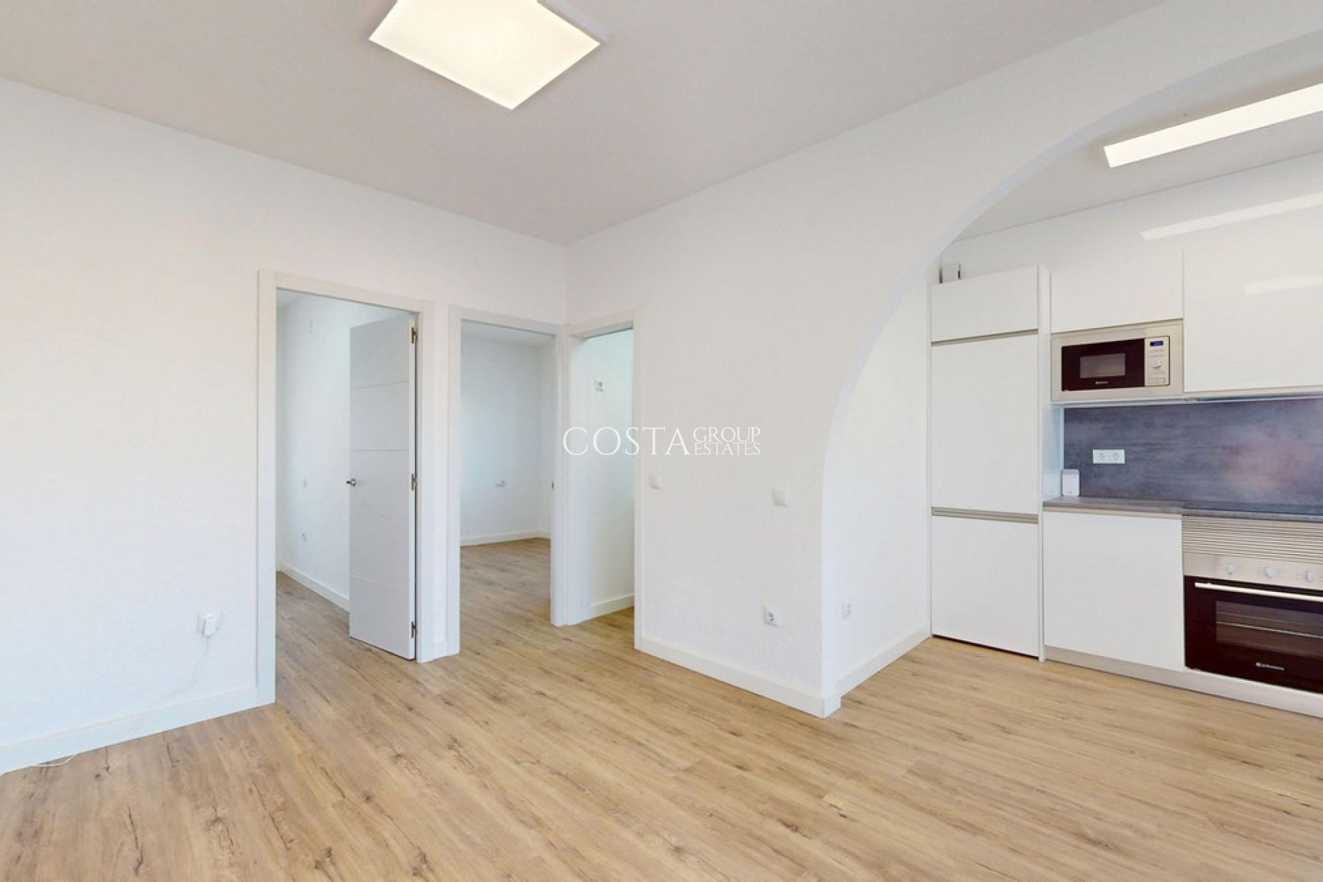 Resale - Villa -
Orihuela Costa - Villamartin