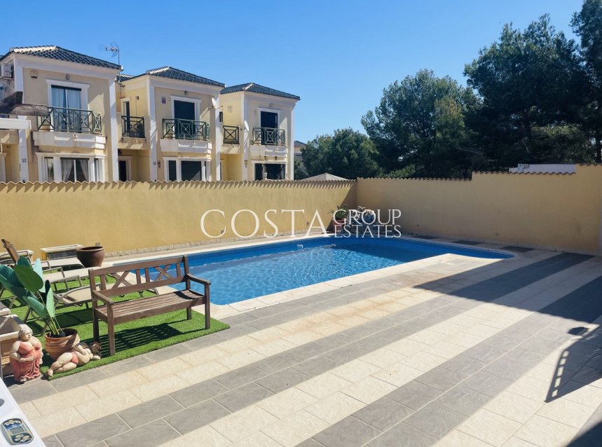 Resale - Villa -
Orihuela Costa - Villamartin