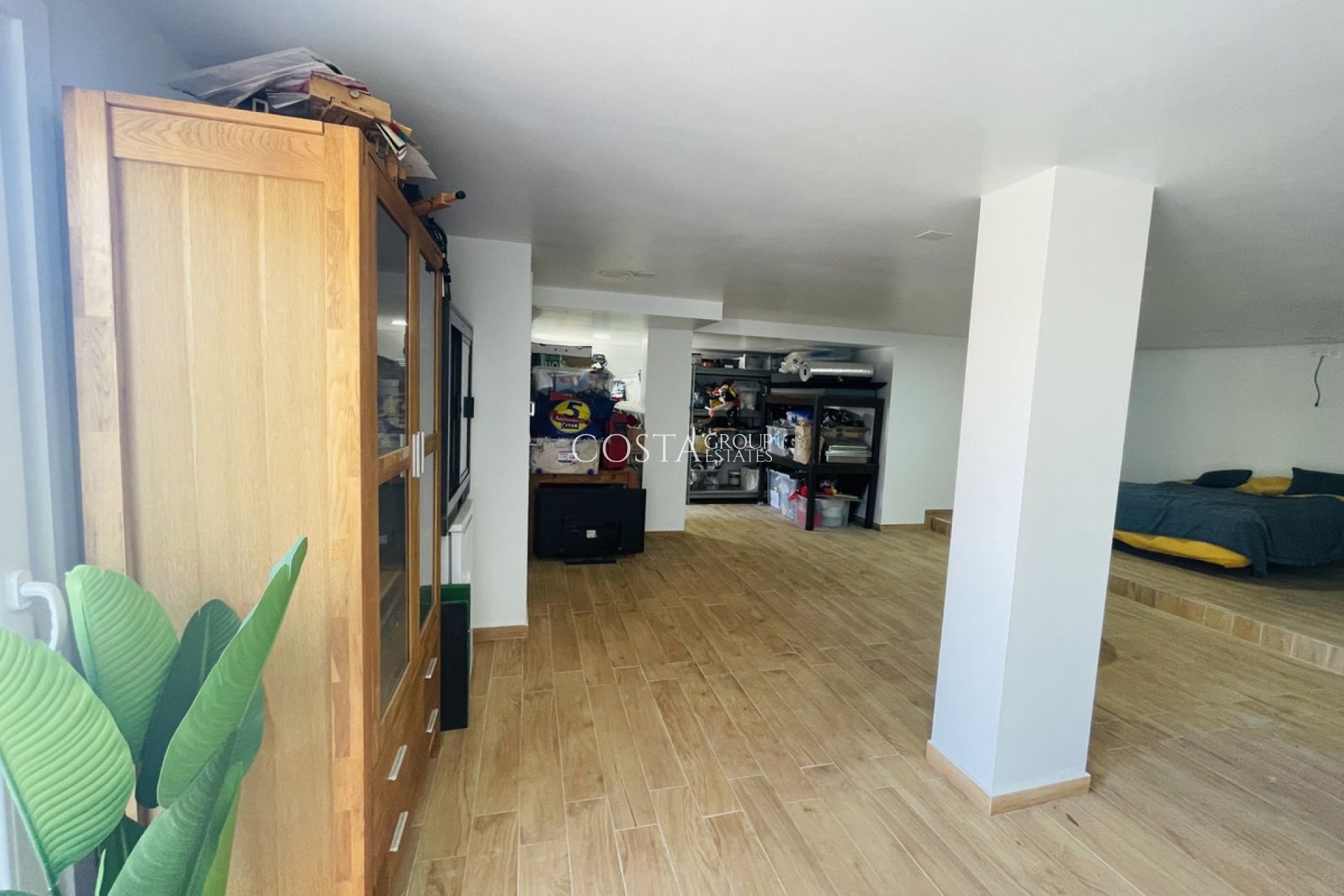 Resale - Villa -
Orihuela Costa - Villamartin