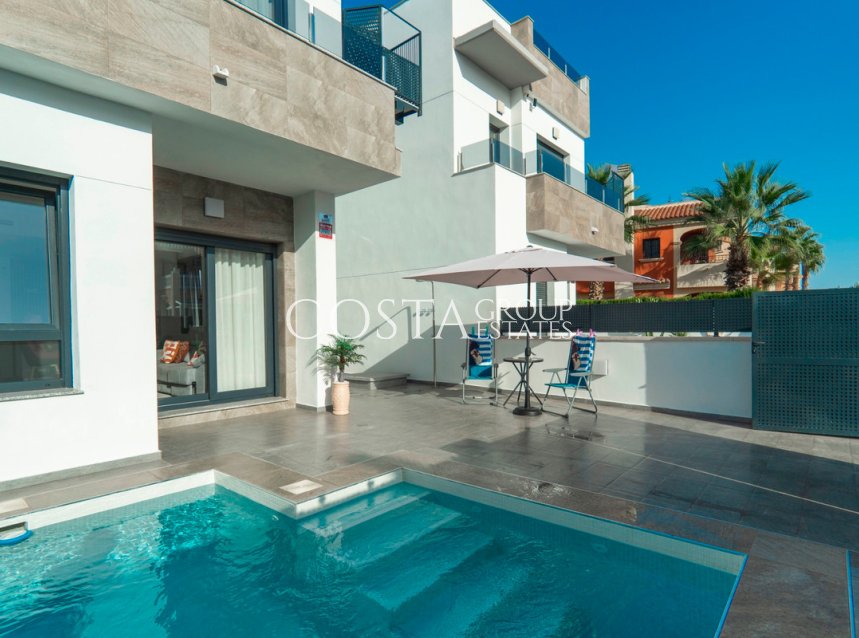 Resale - Villa -
Orihuela - La Florida