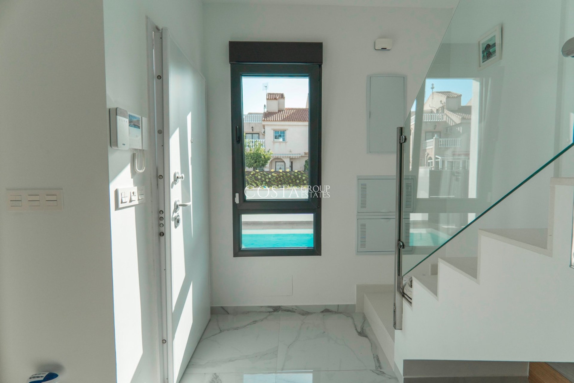 Resale - Villa -
Orihuela - La Florida