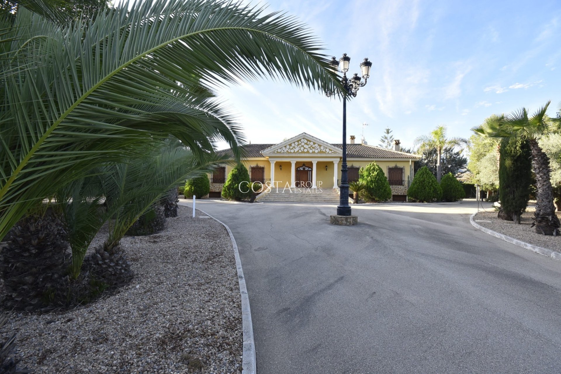Resale - Villa -
Orihuela - La Matanza