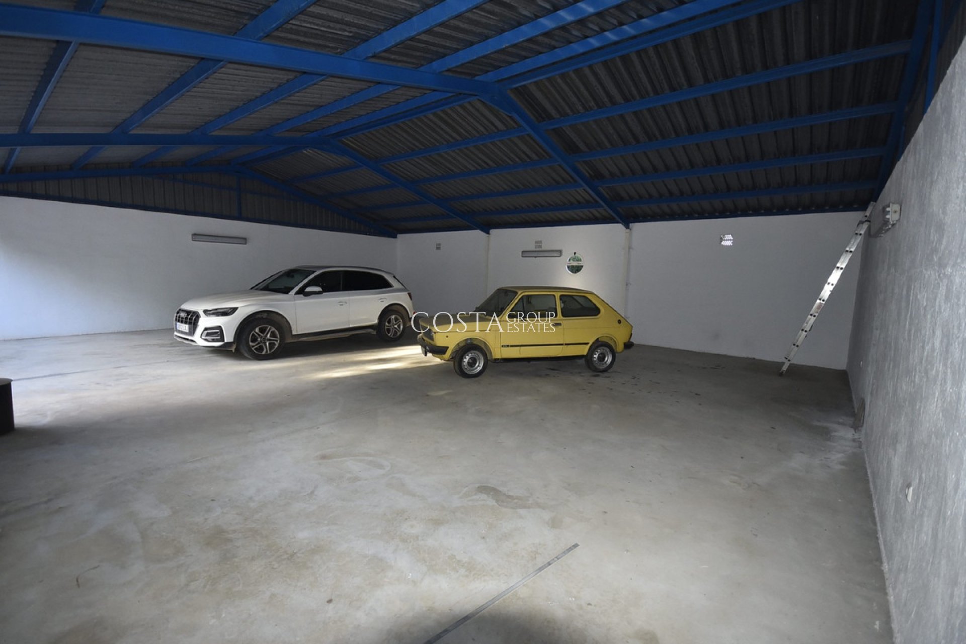 Resale - Villa -
Orihuela - La Matanza
