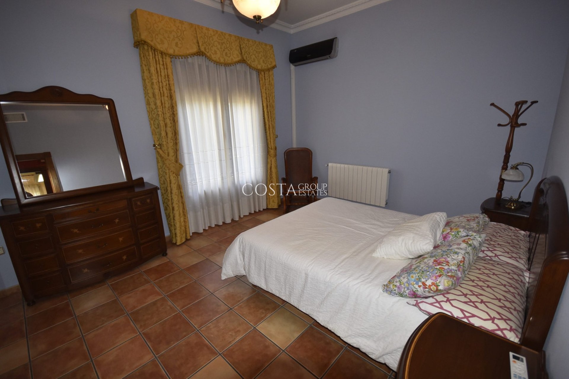 Resale - Villa -
Orihuela - La Matanza