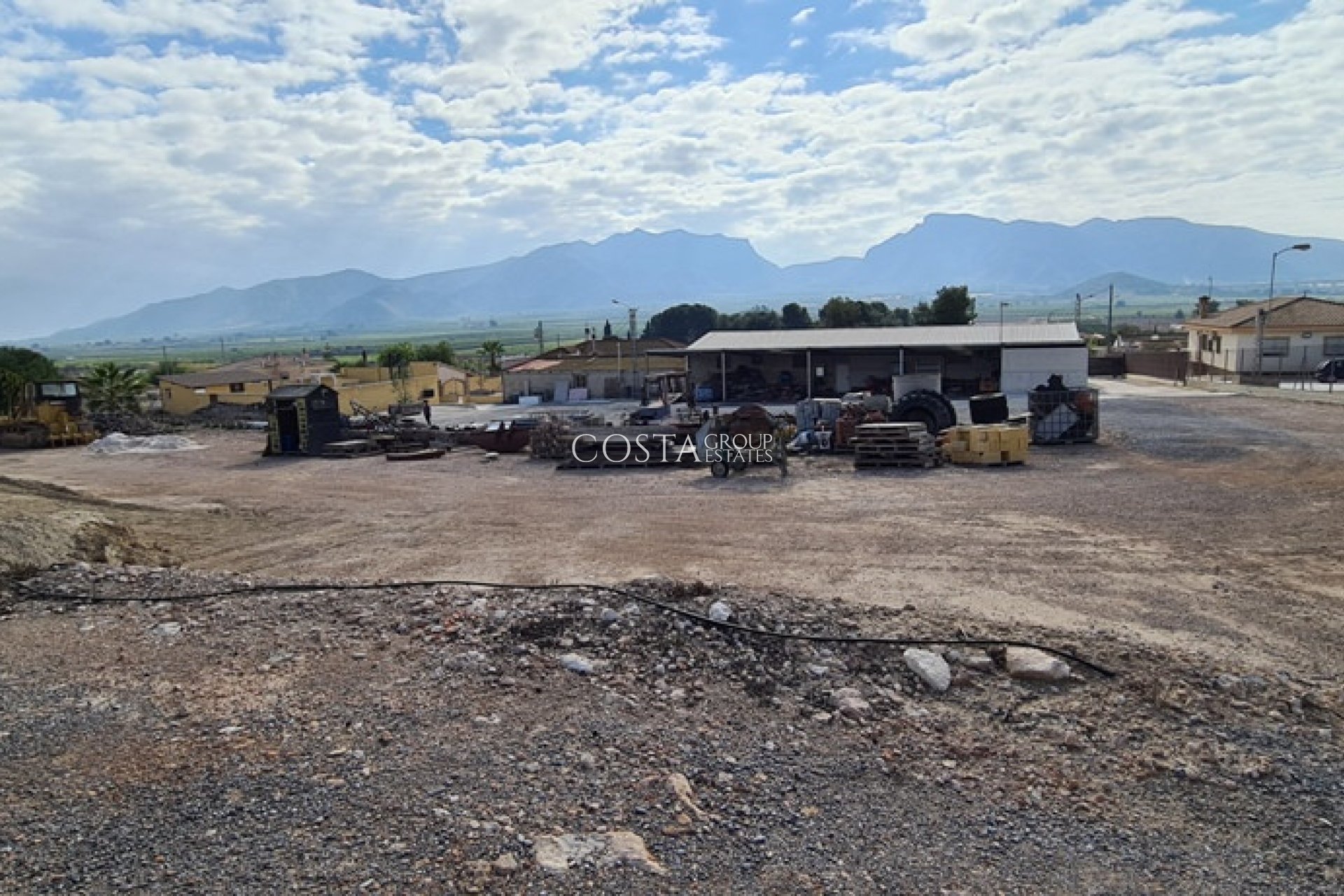 Resale - Villa -
Orihuela - La Matanza