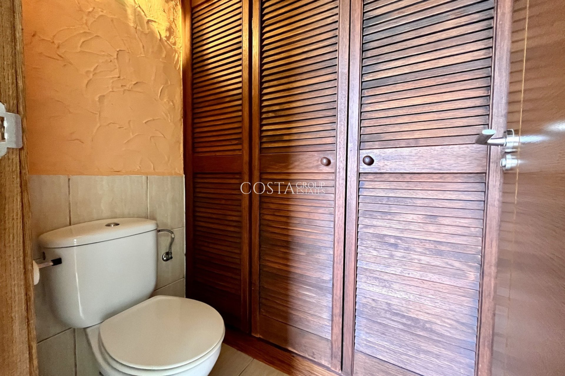 Resale - Villa -
Orihuela - La Zenia