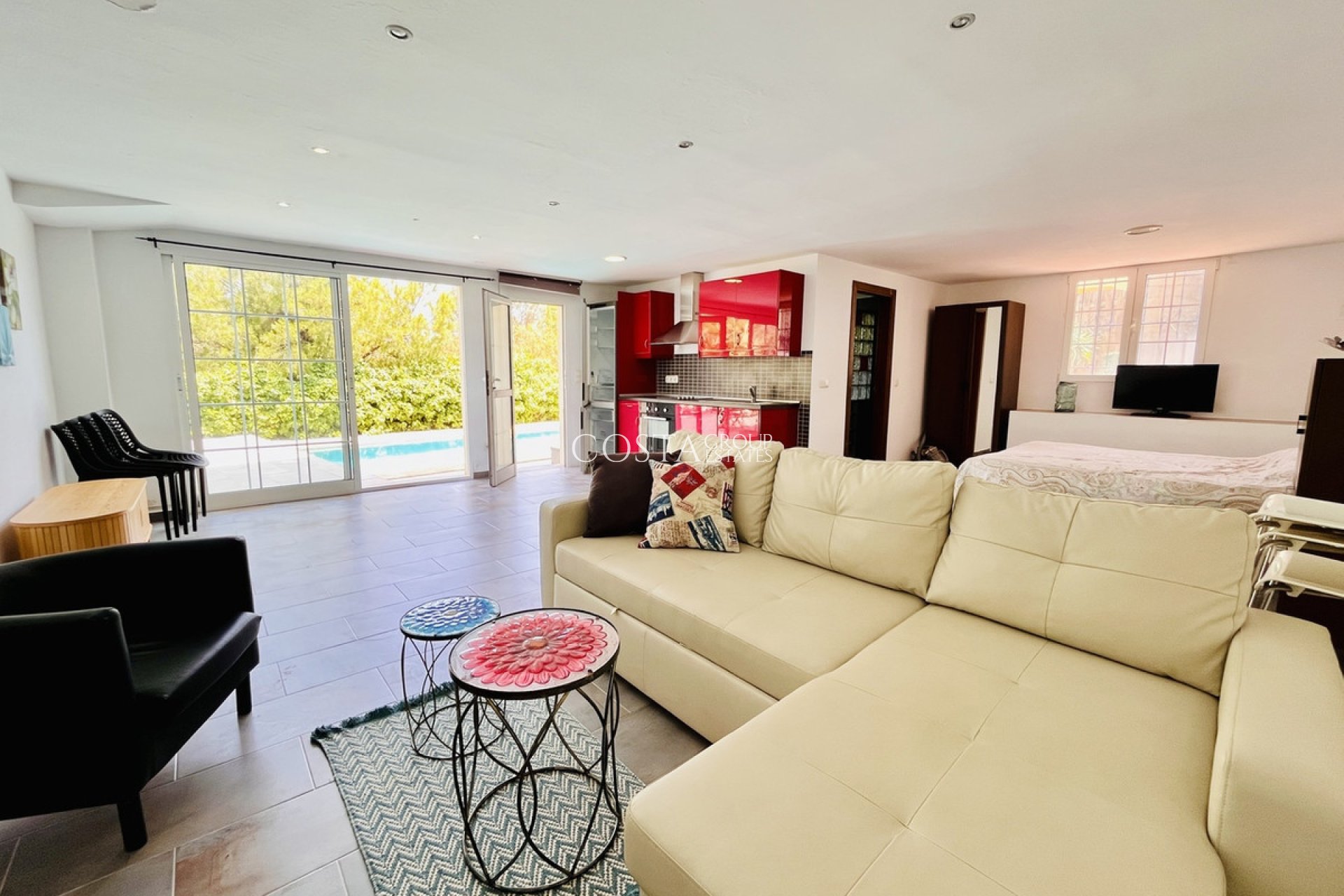 Resale - Villa -
Orihuela - La Zenia