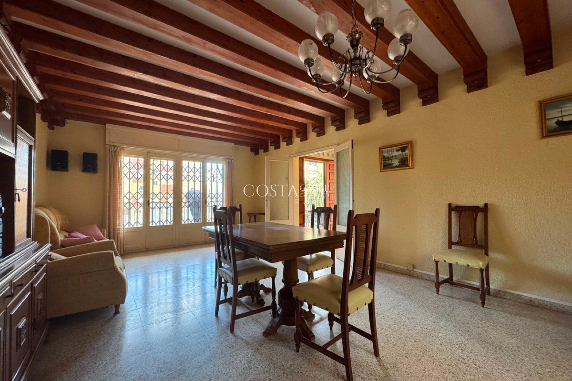 Resale - Villa -
Orihuela - La Zenia