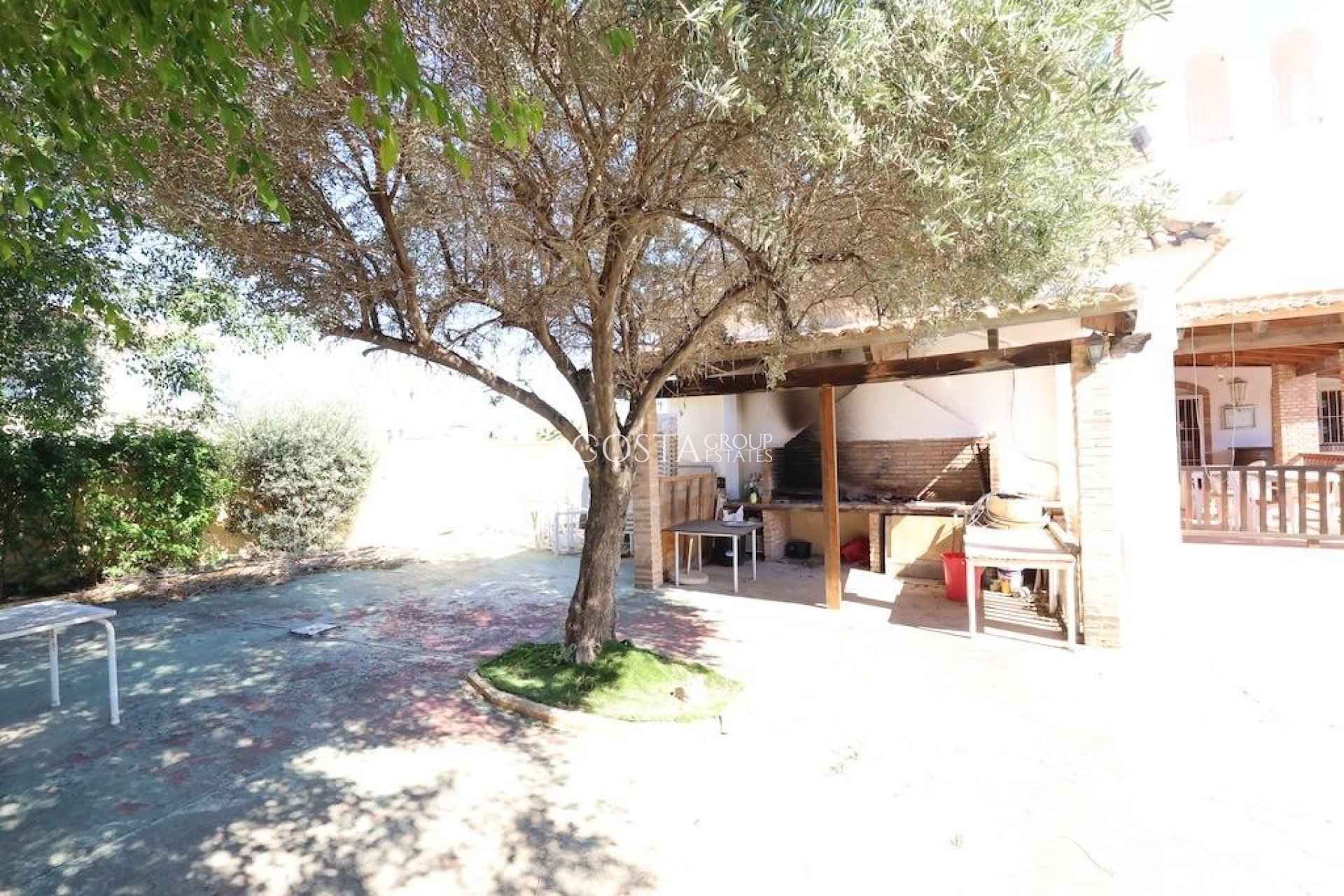 Resale - Villa -
Orihuela - La Zenia