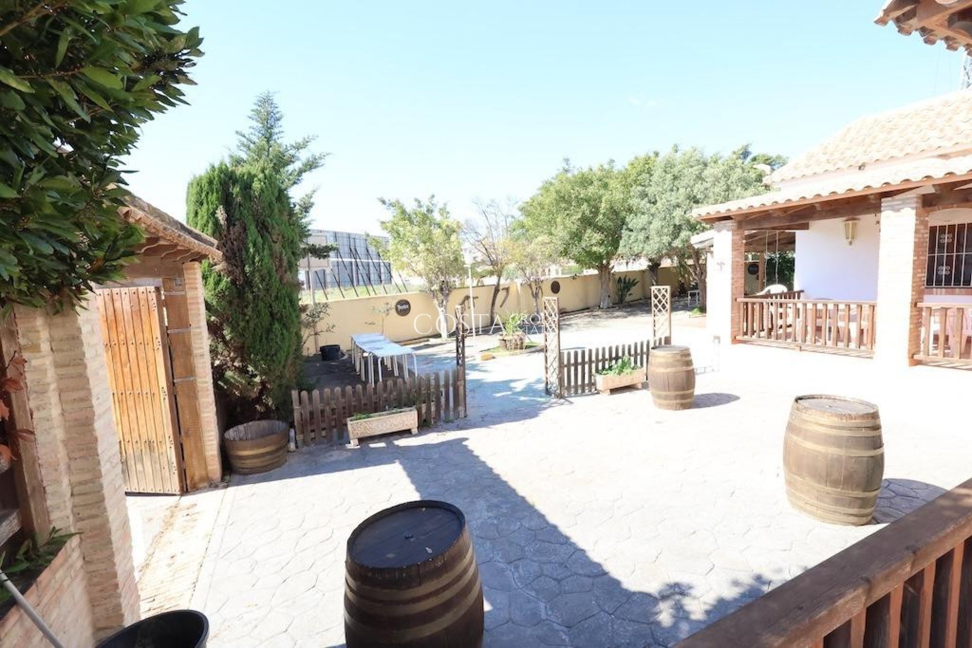 Resale - Villa -
Orihuela - La Zenia