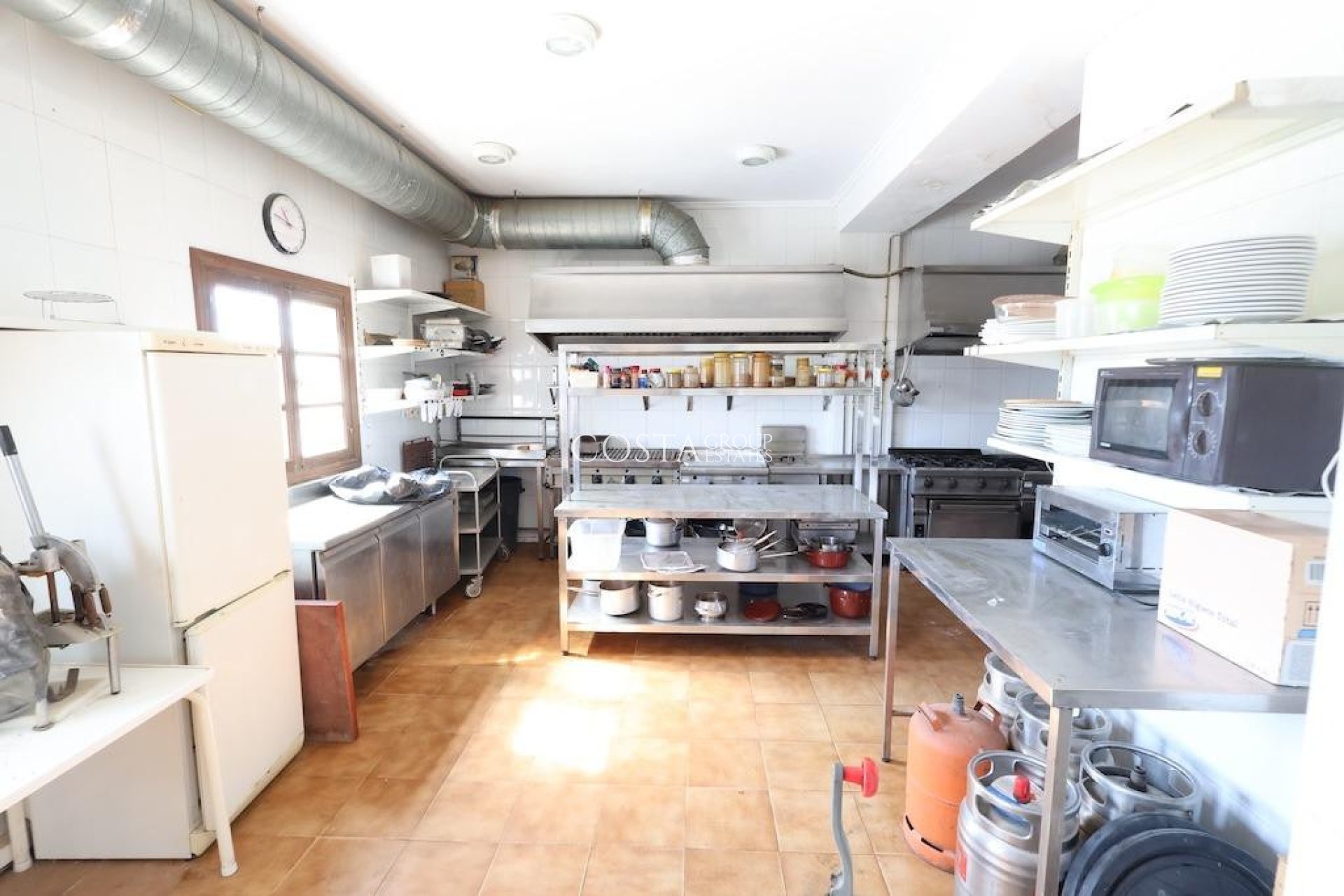 Resale - Villa -
Orihuela - La Zenia
