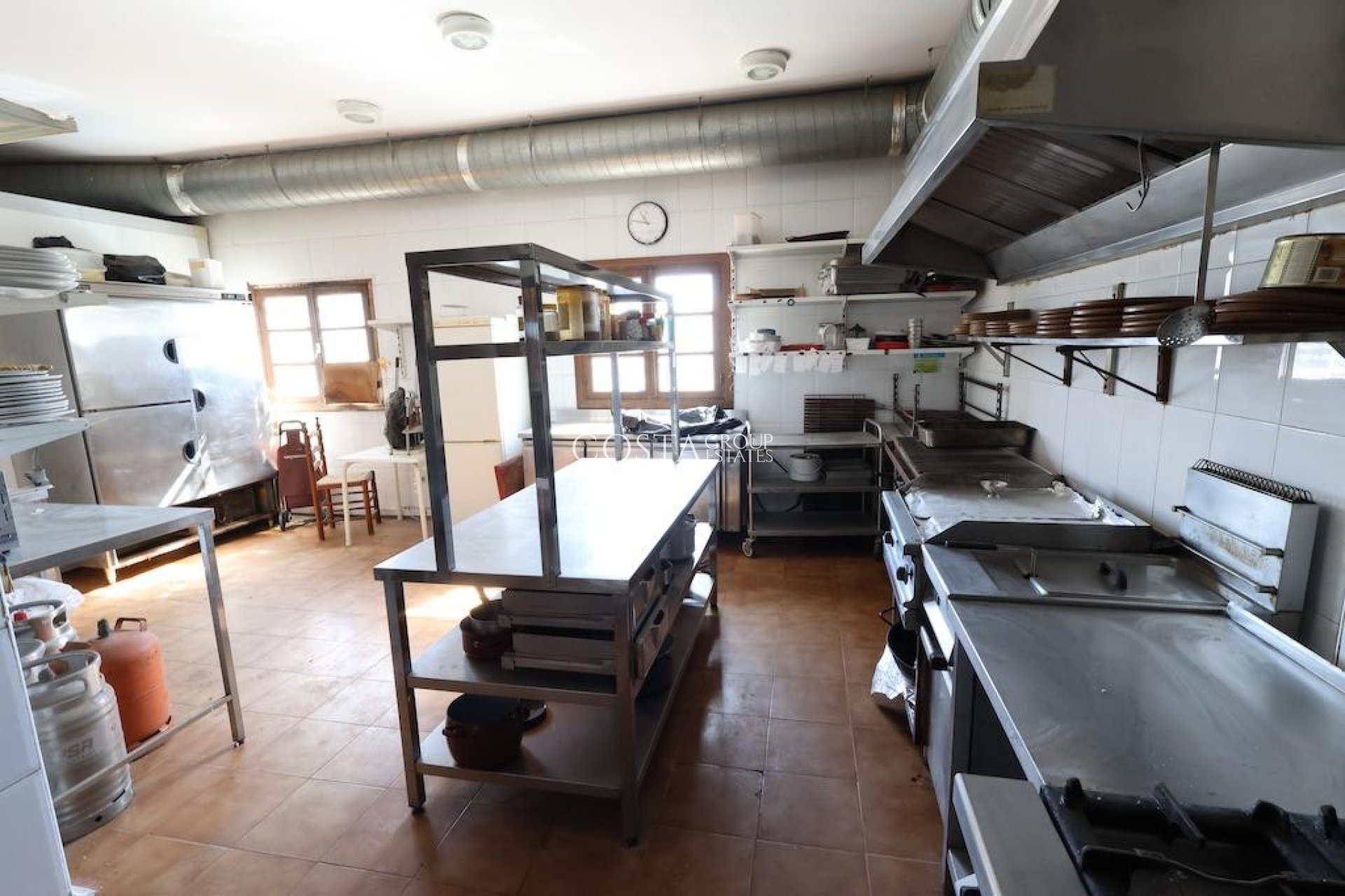 Resale - Villa -
Orihuela - La Zenia